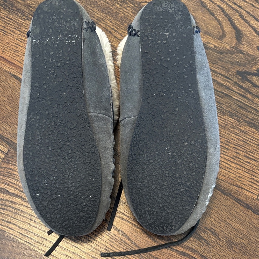 Minnetonka Kids Charcoal Suede Slippers - Picture 2 of 2